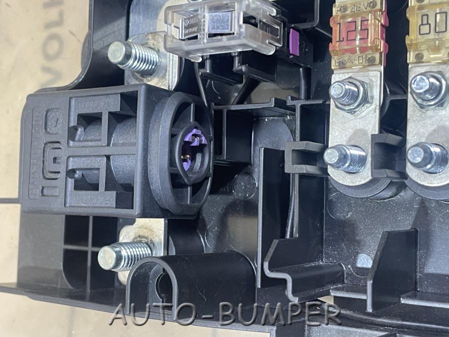 Audi / VW Блок предохранителей 8P0937548 4F0915519 4F0 915 519
